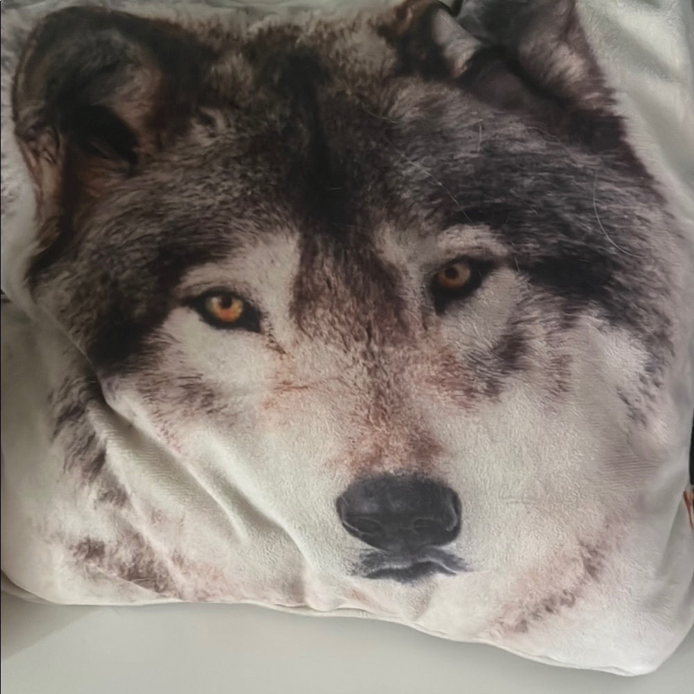 Wolf Print Throw Pillows - Picture 3 of 3